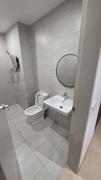 Service Residence for Rent at Residensi Ava @ Kiara Bay - Kai Ren - Bathroom - PropertyGuru.com.my