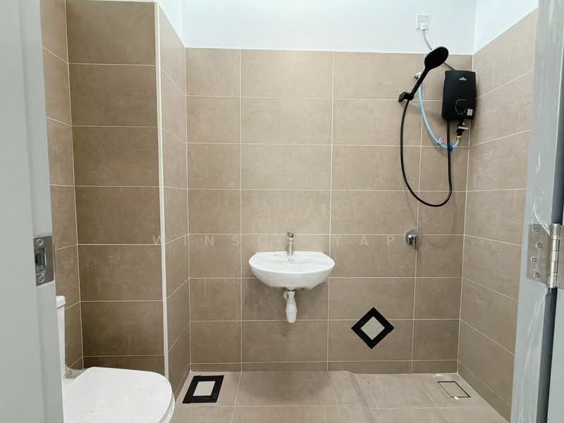 2-storey Terraced House for Rent in Johor Bahru (Johor) - Winson Yap - Bathroom - PropertyGuru.com.my