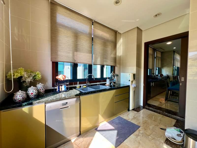 Bungalow for Sale in Bukit Jelutong (Shah Alam) - Fauzi Abdullah - PropertyGuru.com.my