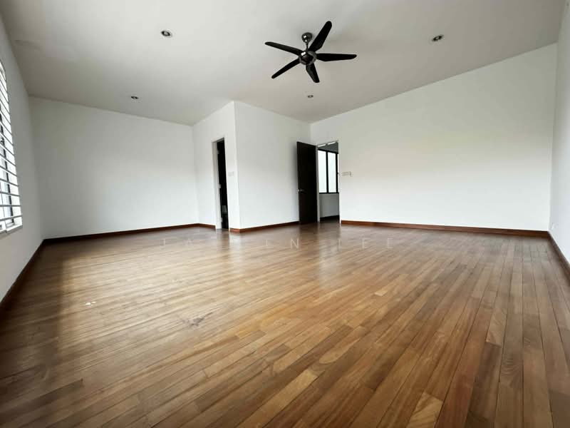 2-storey Terraced House for Sale in Alam Impian (Shah Alam) - Jayden Lee - Living Room - PropertyGuru.com.my