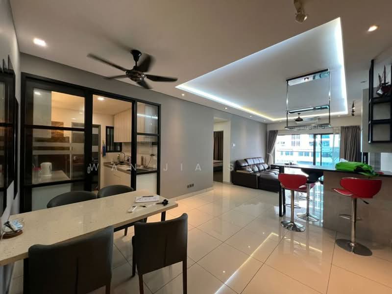 Servis Apartment untuk Dijual di Service Residence @ Landmark Residence 2 - Wan Jia Shun - Living Room - PropertyGuru.com.my
