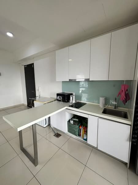 Servis Apartment untuk Disewa di Centrus Soho - William Chin - Kitchen - PropertyGuru.com.my