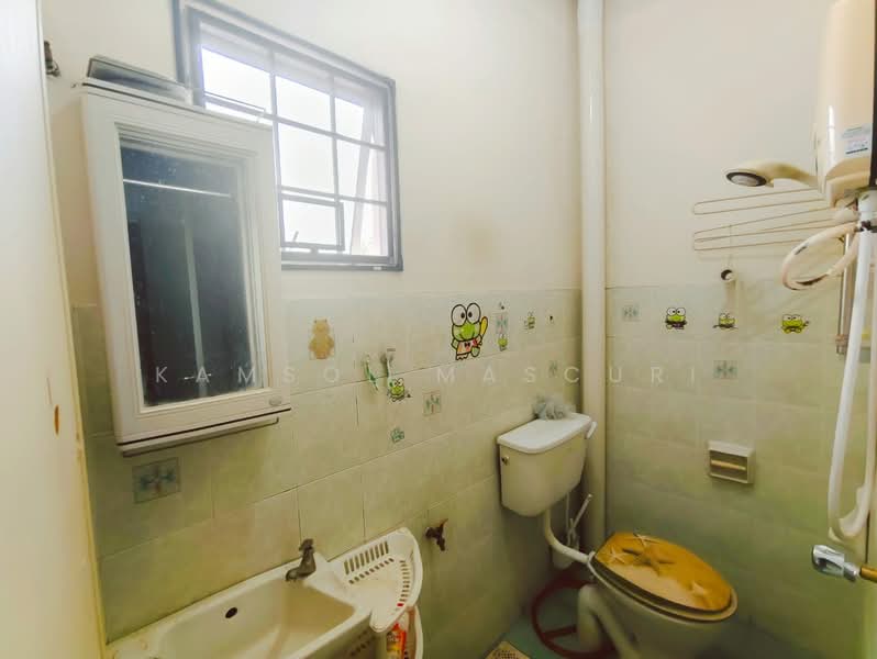 Rumah Teres 2 Tingkat untuk Dijual di Bandar Baru Puncak Alam (Puncak Alam) - Kamsol Mascuri - Bathroom - PropertyGuru.com.my