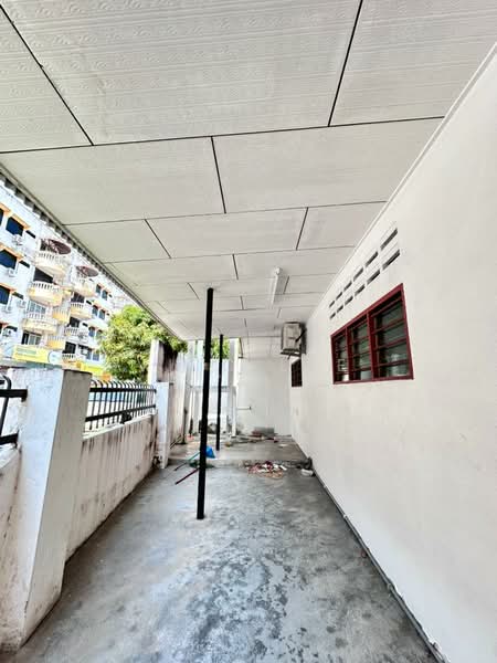 1-storey Terraced House for Sale in Kampung Lapan (Melaka City) - Vito Lee - PropertyGuru.com.my