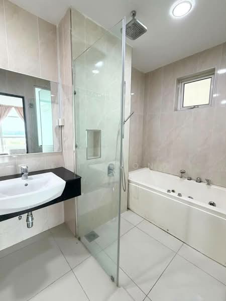 Servis Apartment untuk Disewa di Paragon Residences @ Straits View - Eric Wong - PropertyGuru.com.my