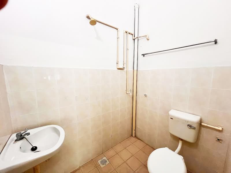 Rumah Teres 1 Tingkat untuk Dijual di Kampar (Perak) - Kevin Chai - Bathroom - PropertyGuru.com.my