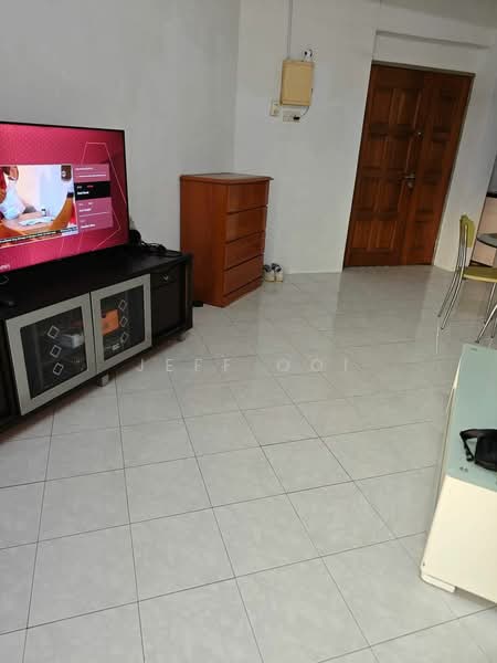 Pangsapuri untuk Dijual di Sri Permai - Jeff Ooi - Living Room - PropertyGuru.com.my