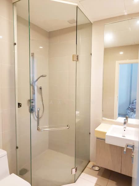 Servis Apartment untuk Disewa di M City - Max Low - Bathroom - PropertyGuru.com.my
