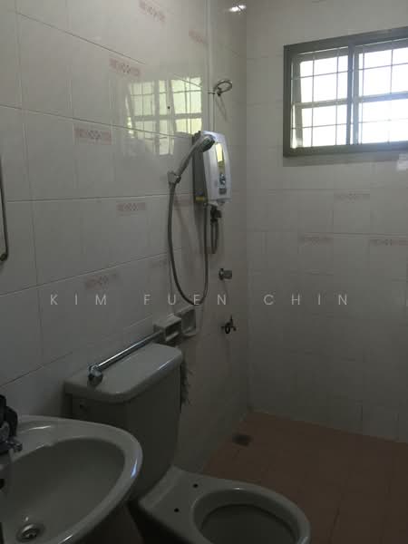 Bungalow for Sale in Putatan (Sabah) - Kim Fuen Chin - Bathroom - PropertyGuru.com.my