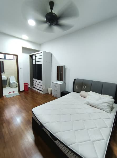 Servis Apartment untuk Disewa di Crescent Bay Suites (Teluk Bayu) - Robin Teo - PropertyGuru.com.my