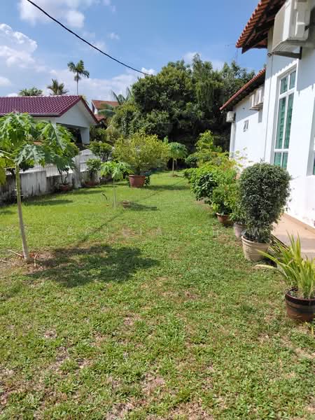 Rumah Banglo untuk Dijual di Bukit Baru (Melaka) - Cecilia Chew - PropertyGuru.com.my