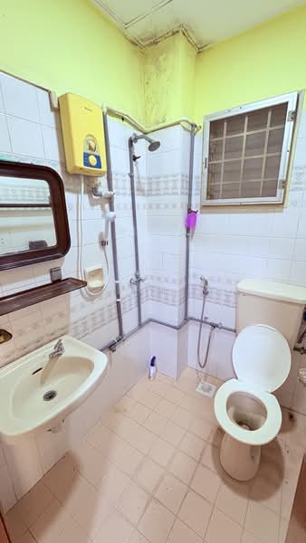 1.5-storey Terraced House for Sale in Usj 11 (Subang Jaya) - Joshua Ling - PropertyGuru.com.my