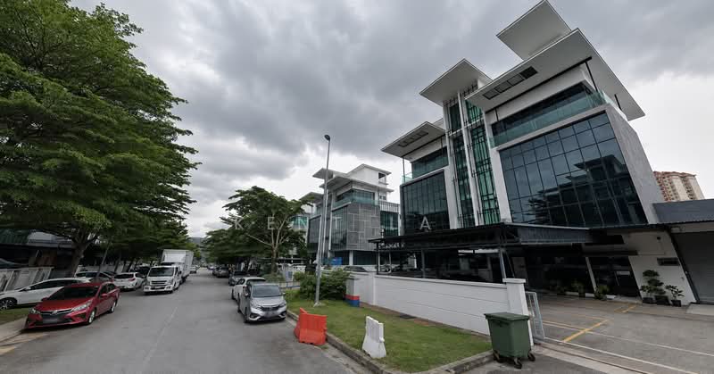 Factory for Sale in Puchong (Selangor) - Kent Lai - Exterior - PropertyGuru.com.my