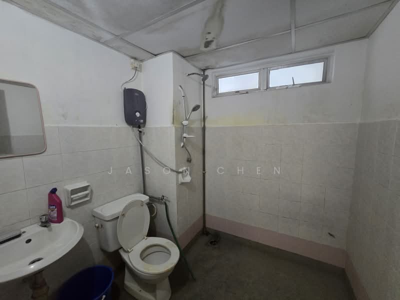 Apartment for Rent at Suria Kipark Damansara - Jason Chen - Bathroom - PropertyGuru.com.my