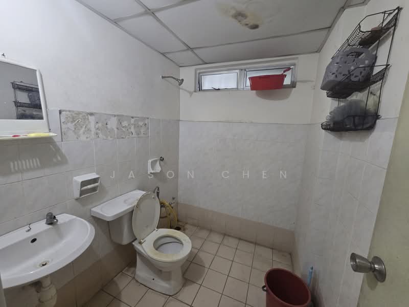 Apartment for Rent at Suria Kipark Damansara - Jason Chen - Bathroom - PropertyGuru.com.my
