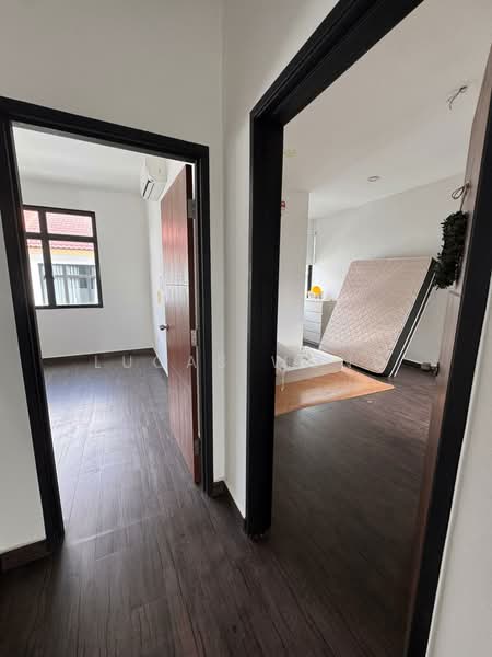 Rumah Teres 2 Tingkat untuk Dijual di Taman Seri Austin (Tebrau) - Lucas Wong - PropertyGuru.com.my