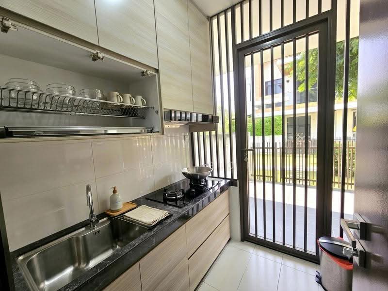 2-storey Terraced House for Sale in Eco Sanctuary (Telok Panglima Garang) - Leon Goh - Kitchen - PropertyGuru.com.my
