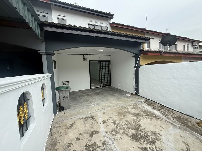 2-storey Terraced House for Sale in Pasir Gudang (Johor) - Mandy Goh Siew Li - Exterior - PropertyGuru.com.my