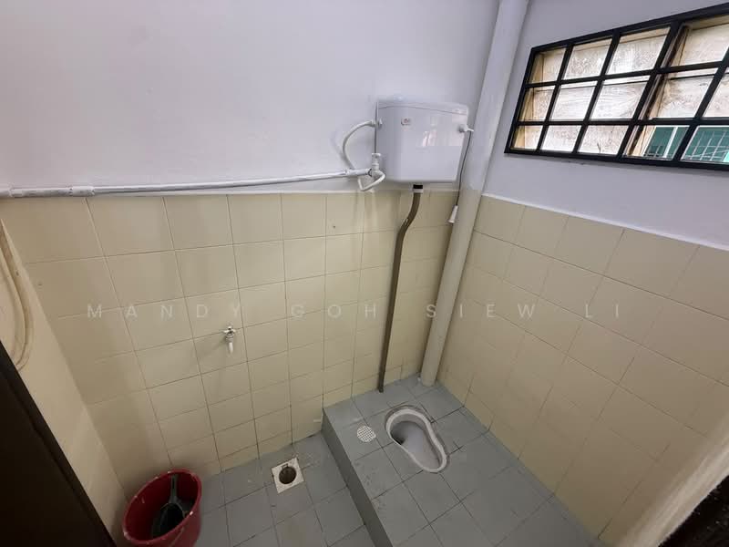 2-storey Terraced House for Sale in Pasir Gudang (Johor) - Mandy Goh Siew Li - Bathroom - PropertyGuru.com.my