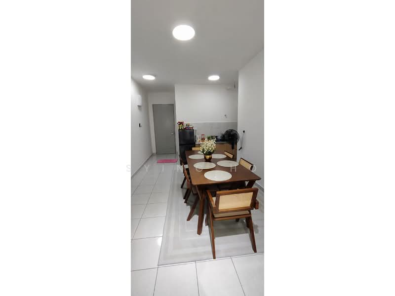 Servis Apartment untuk Disewa di Residensi Mutiara Kajang 2 - Sying Ho - Dining Room - PropertyGuru.com.my