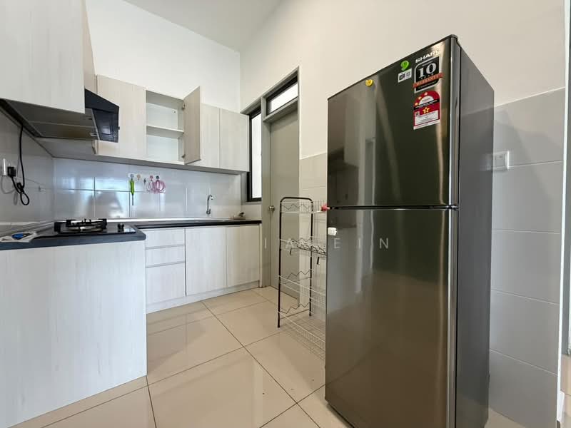 Condominium for Rent at Legendview - Lau Ia Ein - Kitchen - PropertyGuru.com.my