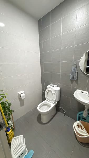 1.5-storey Terraced House for Sale in Taman Akasia (Semenyih) - CK Law - Bathroom - PropertyGuru.com.my