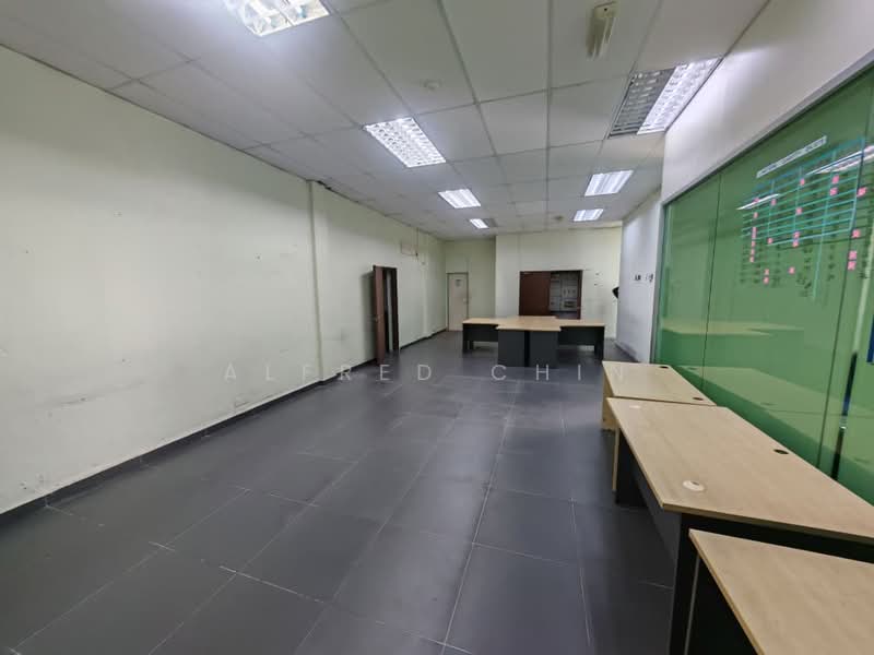 Factory for Rent in Balakong (Selangor) - Alfred Chin - Interior - PropertyGuru.com.my