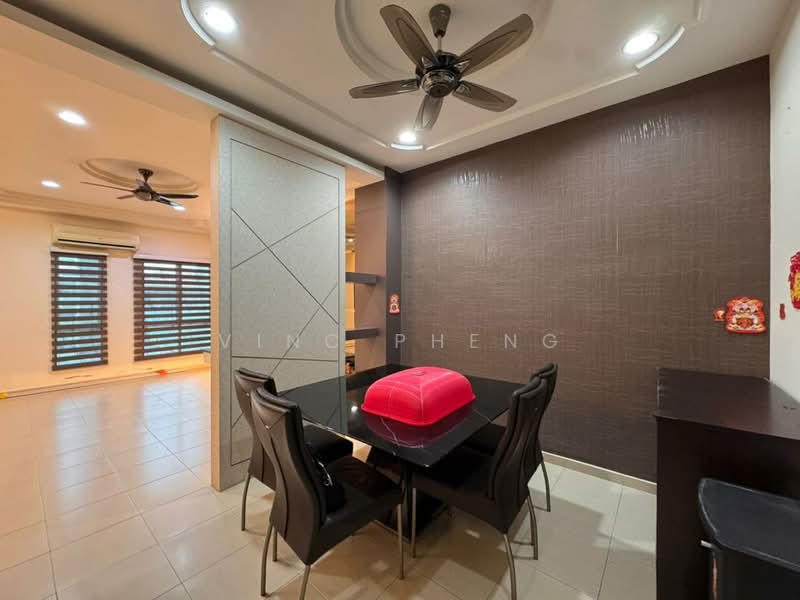 Rumah Teres 2 Tingkat untuk Dijual di Taman Duyong Ria (Duyong) - Vinc Pheng - Dining Room - PropertyGuru.com.my
