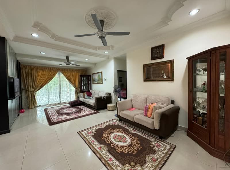Rumah Teres 2 Tingkat untuk Dijual di Bandar Kinrara (Selangor) - Danny Lee - Living Room - PropertyGuru.com.my