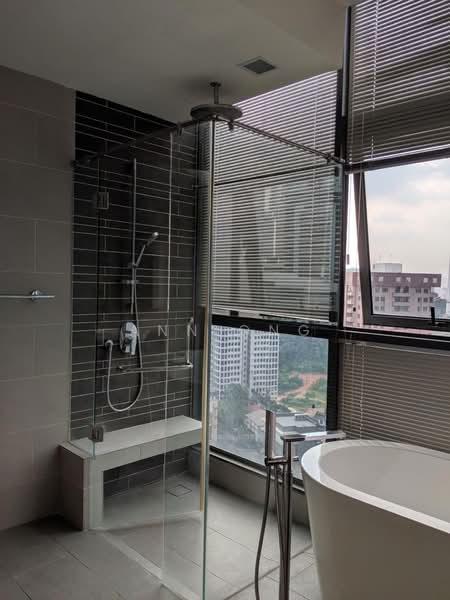 Servis Apartment untuk Disewa di Laman Ceylon - Ann Ong - Bathroom - PropertyGuru.com.my