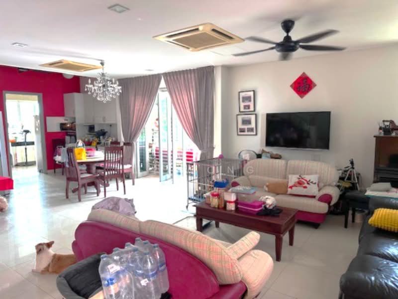 2.5-storey Terraced House for Sale in Subang Heights (Subang Jaya) - CY Wong - Living Room - PropertyGuru.com.my