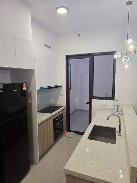 Servis Apartment untuk Dijual di Sunway Belfield - Alice Ngan - Kitchen - PropertyGuru.com.my