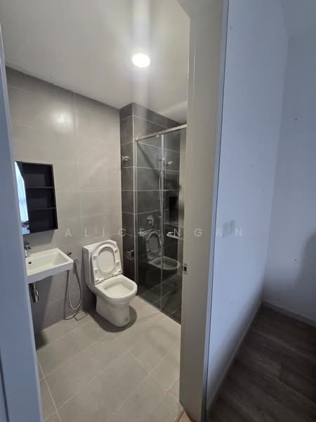 Servis Apartment untuk Dijual di Sunway Belfield - Alice Ngan - Bathroom - PropertyGuru.com.my