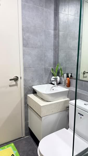 Kondominium untuk Disewa di ALIX Residences - Dacklin Lee - Bathroom - PropertyGuru.com.my