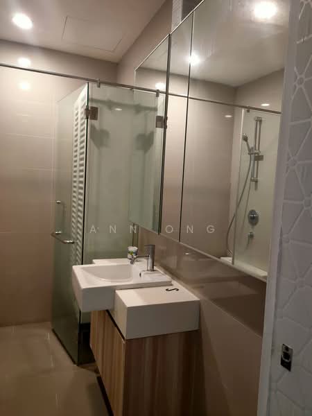 Kondominium untuk Dijual di Sixceylon - Ann Ong - Bathroom - PropertyGuru.com.my