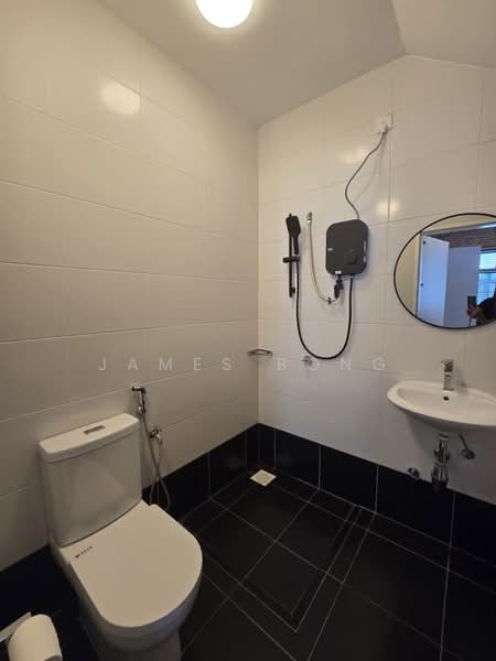 Rumah Teres 2 Tingkat untuk Disewa di Eco Botanic (Iskandar Puteri (Nusajaya)) - James Bong - Bathroom - PropertyGuru.com.my