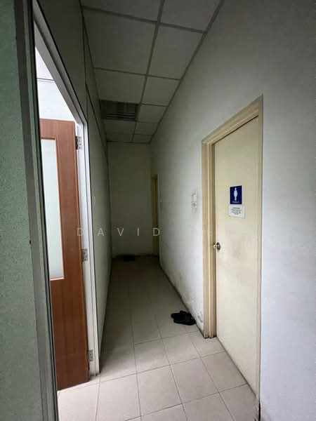 Factory for Rent in Balakong (Selangor) - David Lee - Corridor - PropertyGuru.com.my