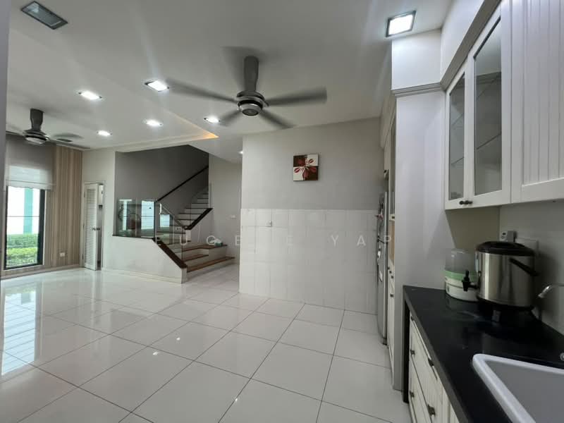 Townhouse for Sale in Sunway Spk (Kuala Lumpur) - Eugene Yap - Living Room - PropertyGuru.com.my