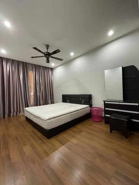 Kondominium untuk Disewa di Central Park condominium - Lucas Foo - Bedroom - PropertyGuru.com.my