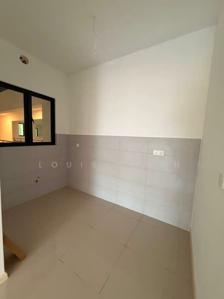 Condominium for Sale at D' Starlingtton - Louis Chuah - Kitchen - PropertyGuru.com.my
