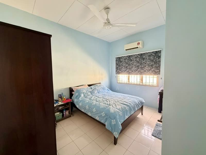 Semi-Detached House for Sale in Bukit Mertajam (Penang) - Chloe Ang - Bedroom - PropertyGuru.com.my