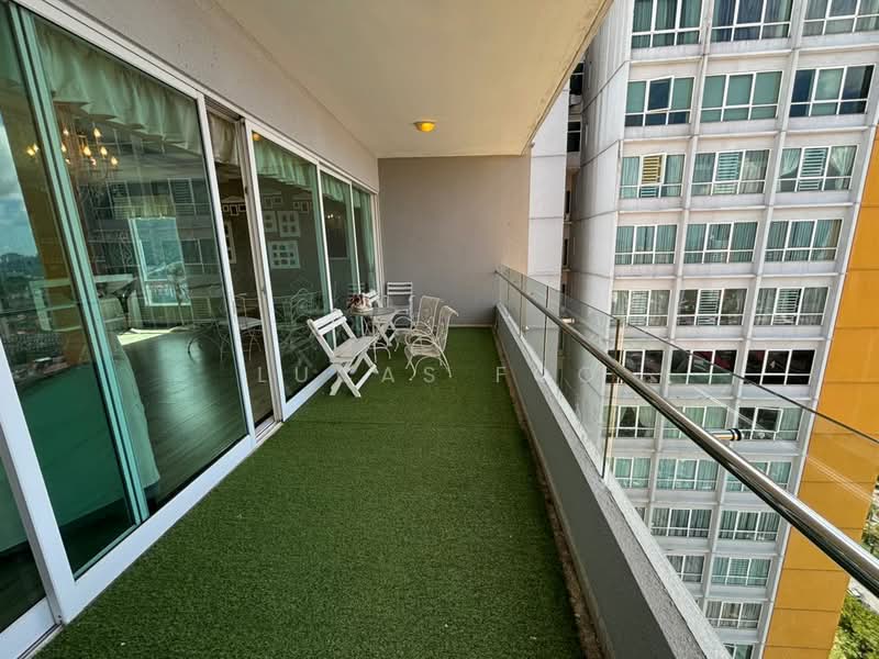 Kondominium untuk Disewa di Central Park condominium - Lucas Foo - Balcony - PropertyGuru.com.my