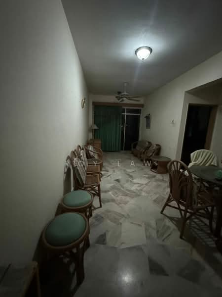 Apartment for Rent at Glory Beach Resort - Roy Law - Living Room - PropertyGuru.com.my