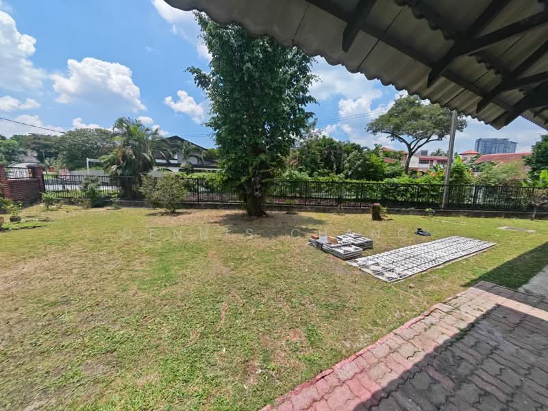 Bungalow for Rent in Seksyen 22 (Petaling Jaya) - Dennis Chang - Garden - PropertyGuru.com.my
