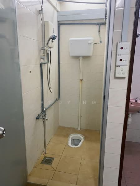 2-storey Terraced House for Sale in Taman Connaught (Cheras) - Addy Ng - Bathroom - PropertyGuru.com.my