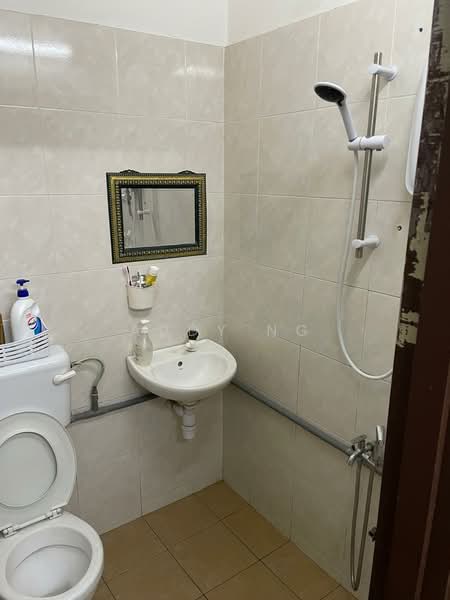 2-storey Terraced House for Sale in Taman Connaught (Cheras) - Addy Ng - Bathroom - PropertyGuru.com.my