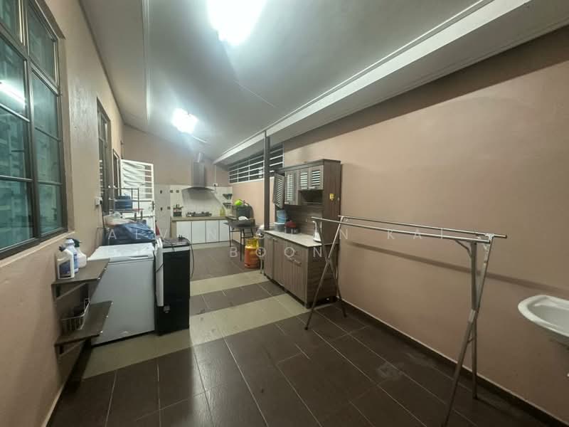 Semi-Detached House for Sale in Taman Saujana Permai (Bukit Katil) - Alvin Chan Kai Boon - Kitchen - PropertyGuru.com.my