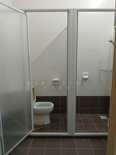 Rumah Teres 2 Tingkat untuk Disewa di Setia Indah (Setia Alam) - Geraldine Chan - Bathroom - PropertyGuru.com.my
