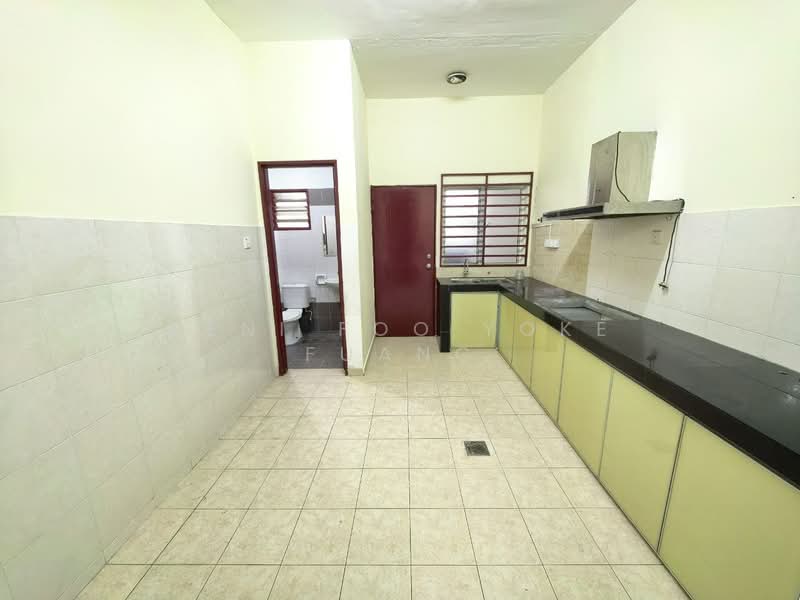 Rumah Teres 2 Tingkat untuk Disewa di Klang (Selangor) - Veni Foo Yoke Fuang - Kitchen - PropertyGuru.com.my