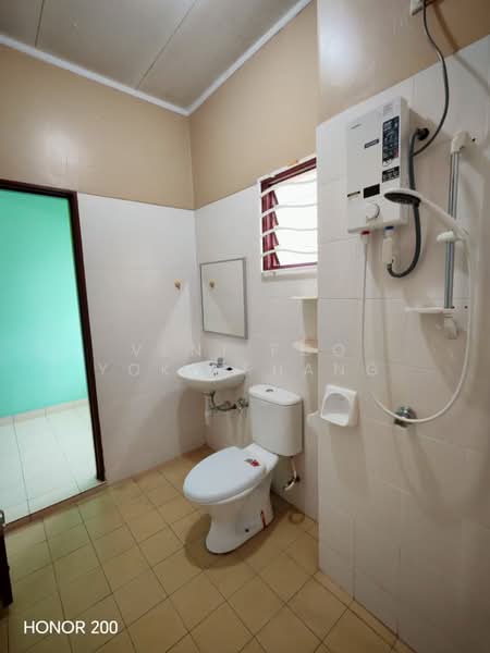 2-storey Terraced House for Rent in Klang (Selangor) - Veni Foo Yoke Fuang - Bathroom - PropertyGuru.com.my